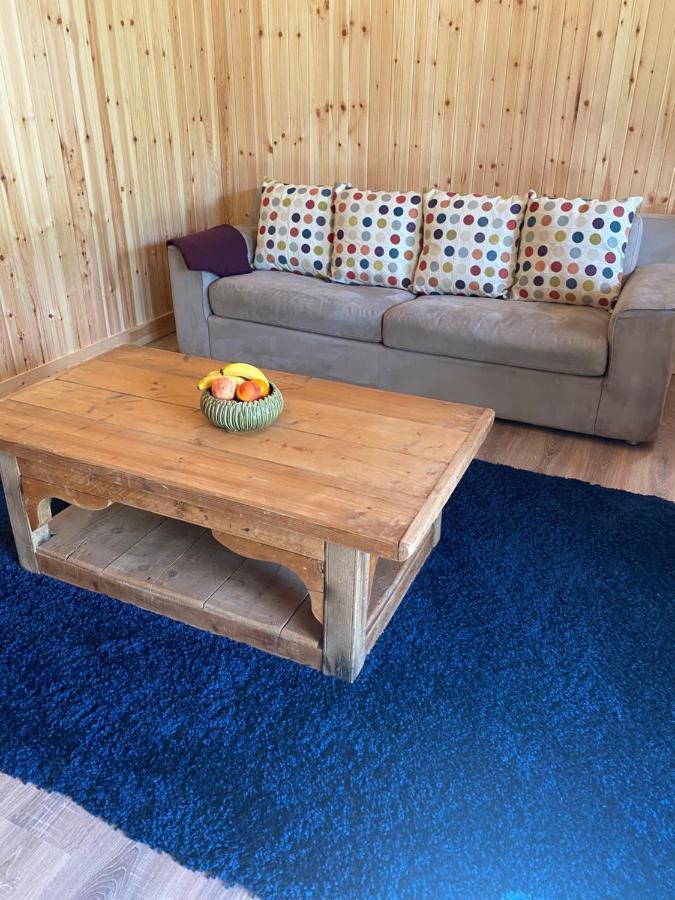 Kingfisher Cabin - Wild Escapes Wrenbury Off Grid Glamping - Ages 12 And Over Baddiley Eksteriør billede