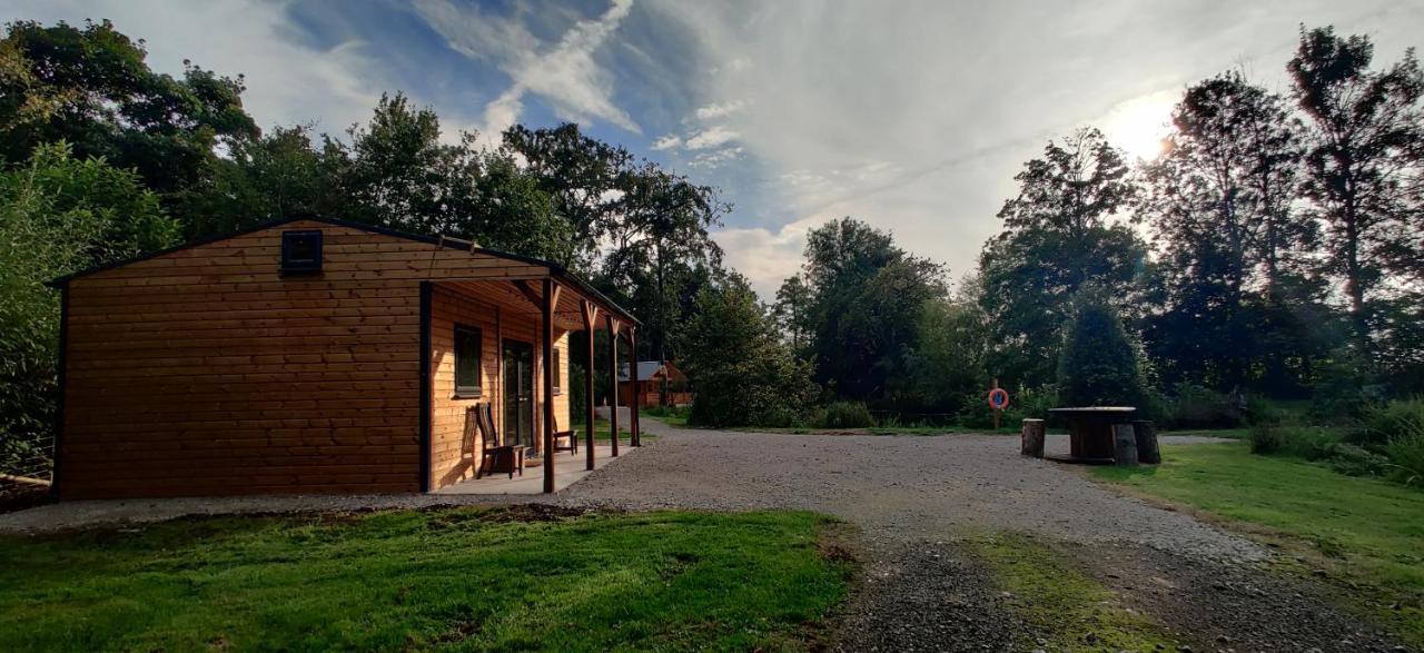 Kingfisher Cabin - Wild Escapes Wrenbury Off Grid Glamping - Ages 12 And Over Baddiley Eksteriør billede